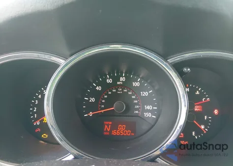 2011 Kia Sorento Lx z USA, uszkodzony, nr VIN 5XYKT3A10BG068675